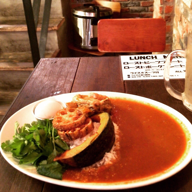 骨付ラム肉カレー(ラムミートテンダー)