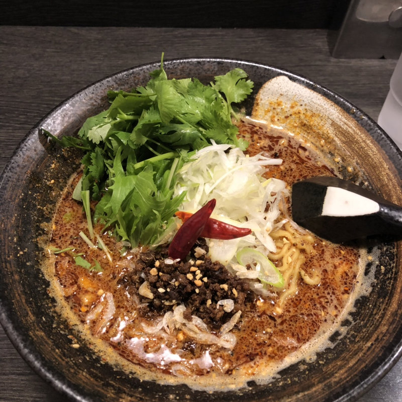 烈火坦々麺(香氣 四川麺条)