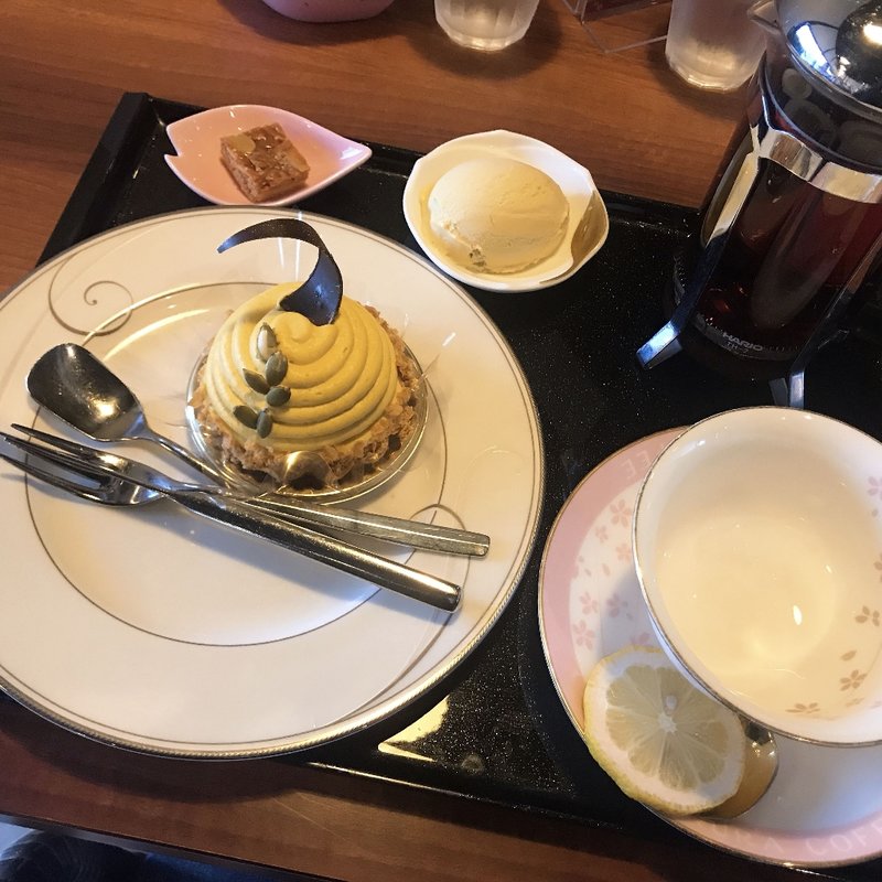 本日のケーキセット(桜珈琲 泉佐野店)