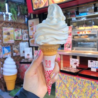生乳ソフトクリーム(文庄亭 星川店 )