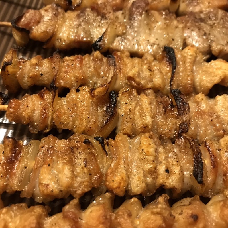 ヒナ皮(焼鳥専門ぎんねこ)