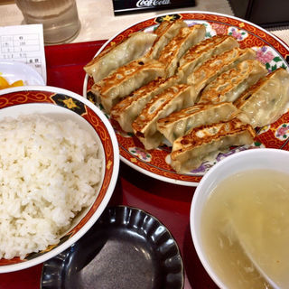 W餃子定食(中華食堂 一番館 町田店)