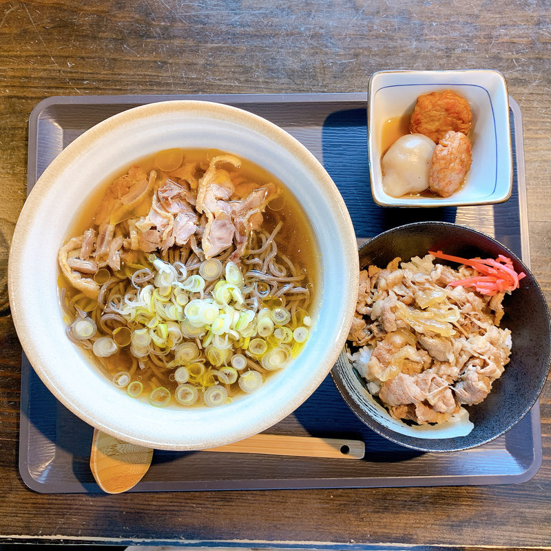 冷たい肉そばセット(串どころ とっとこ )