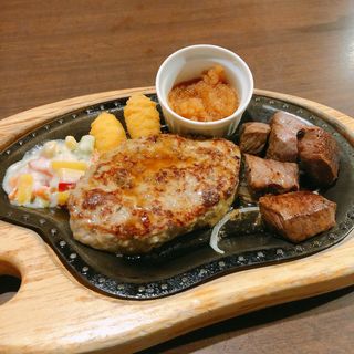 ハンバーグ&コロコロステーキ(びっくりドンキー 神戸ハーバーランド店 )