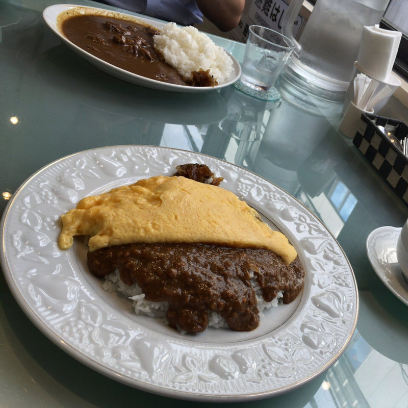 ドライカレー・オムレツのせスープ付(ルー・ド・メール （Loup de mer）)