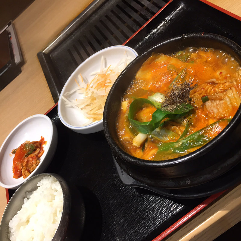 チゲ定食(鶴橋焼肉白雲台 グランフロント大阪店)