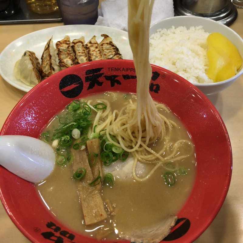 餃子定食(天下一品 神田店 （てんかいっぴん）)