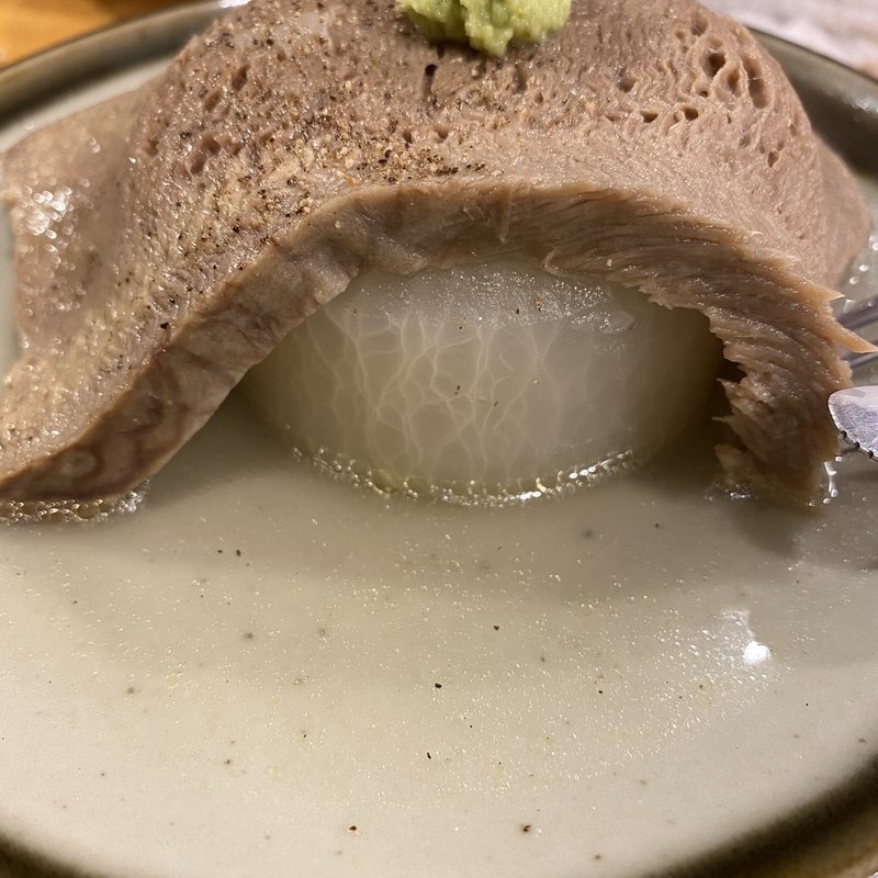 (新宿 思い出横丁 牛タン いろ葉)