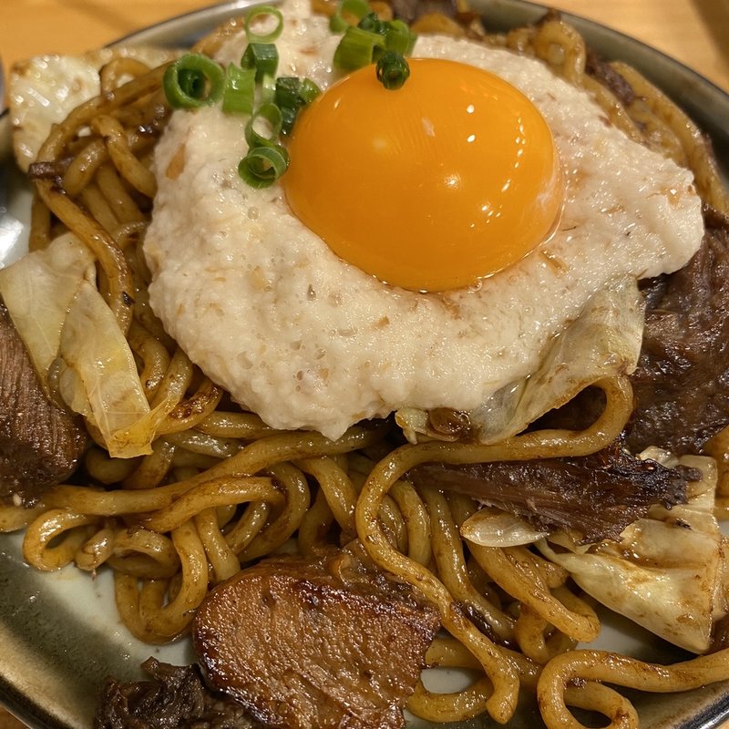 (新宿 思い出横丁 牛タン いろ葉)