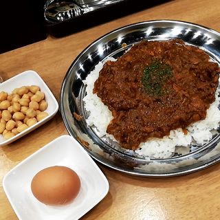 チキンカレー（中盛）(プネウマカレー)
