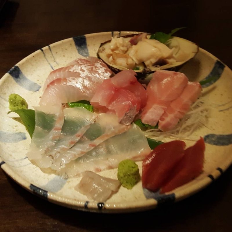 さざ波 (お造り盛り合わせ) 2人前(旬菜旬魚 かこいや)