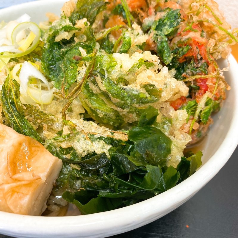 かけそば＋あしたば天＋三葉えび天(稲浪 （いなみ）)