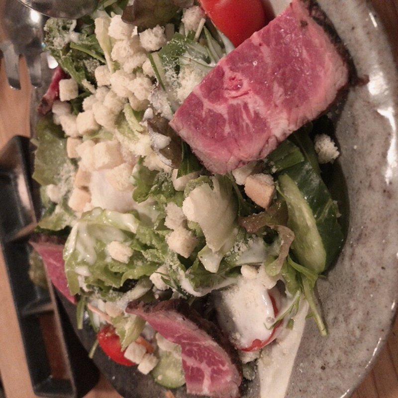 温玉シーザーサラダ(赤もんたん 大名店)