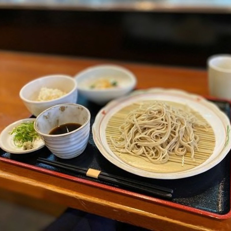 『蕎麦きり定食』（ざる蕎麦飯物小鉢）(牽牛 （Ken Gyu）)