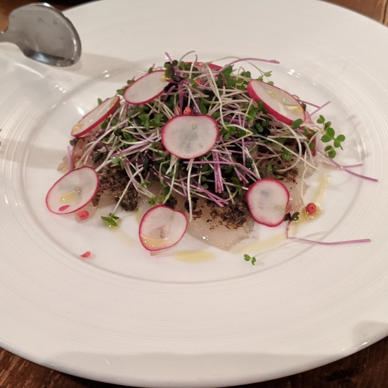 真鯛のカルパッチョ(古民家ビストロ 燕食堂 市ヶ谷)