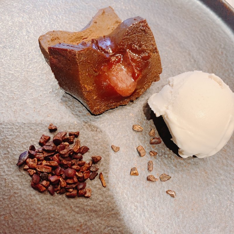 (INTERSECT BY LEXUS TOKYO)