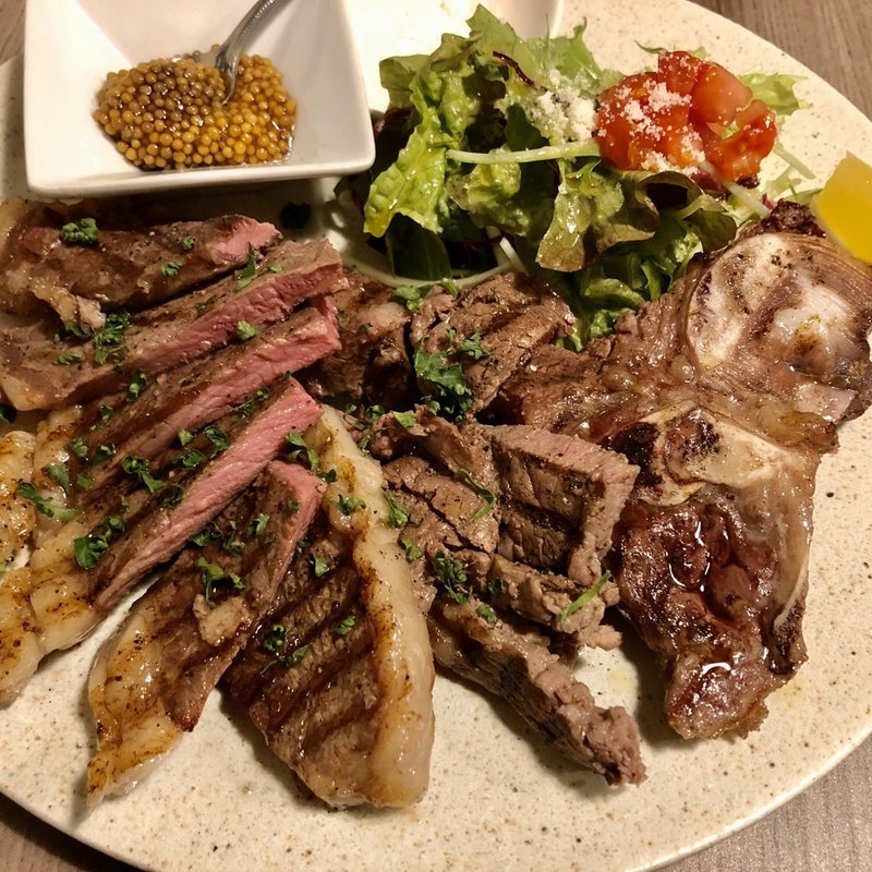 Tボーンステーキ(トラットリア クロウド)