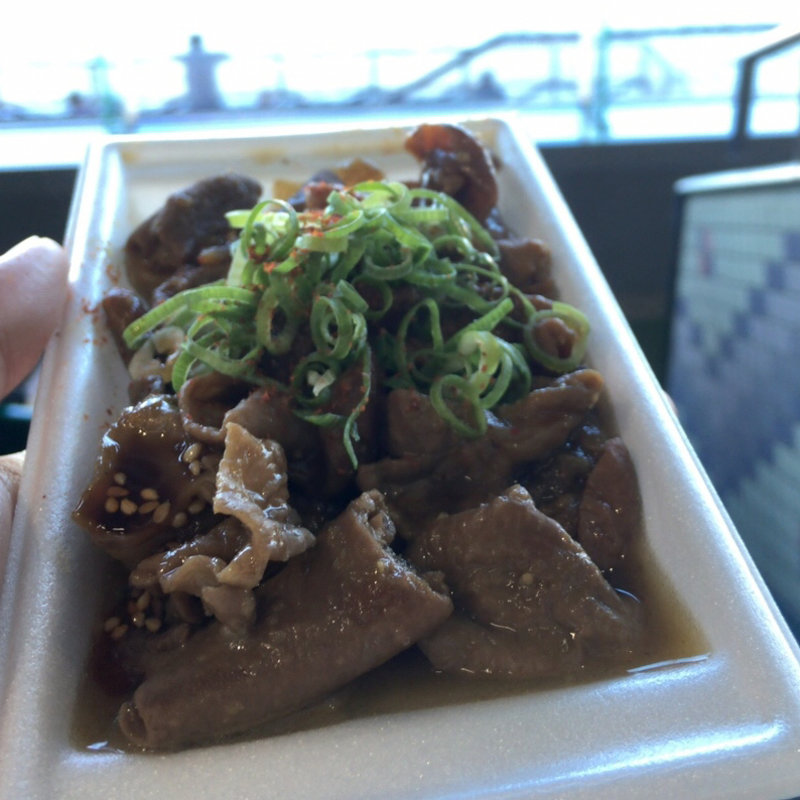 ホルモン煮込み(住之江競艇場 売店)