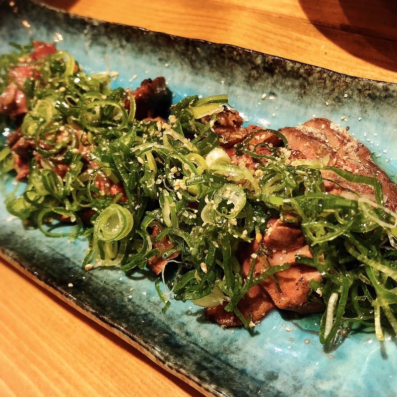 鶏肝のレア炙り焼き(クカバラ)