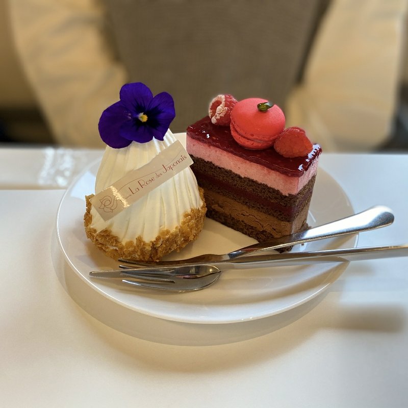 フランボラ(ラ・ローズ・ジャポネ （La Rose des Japonais）)