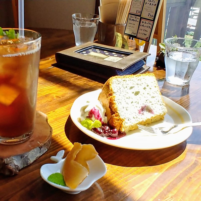 ケーキセット(mi cafe （ミ カフェ）)