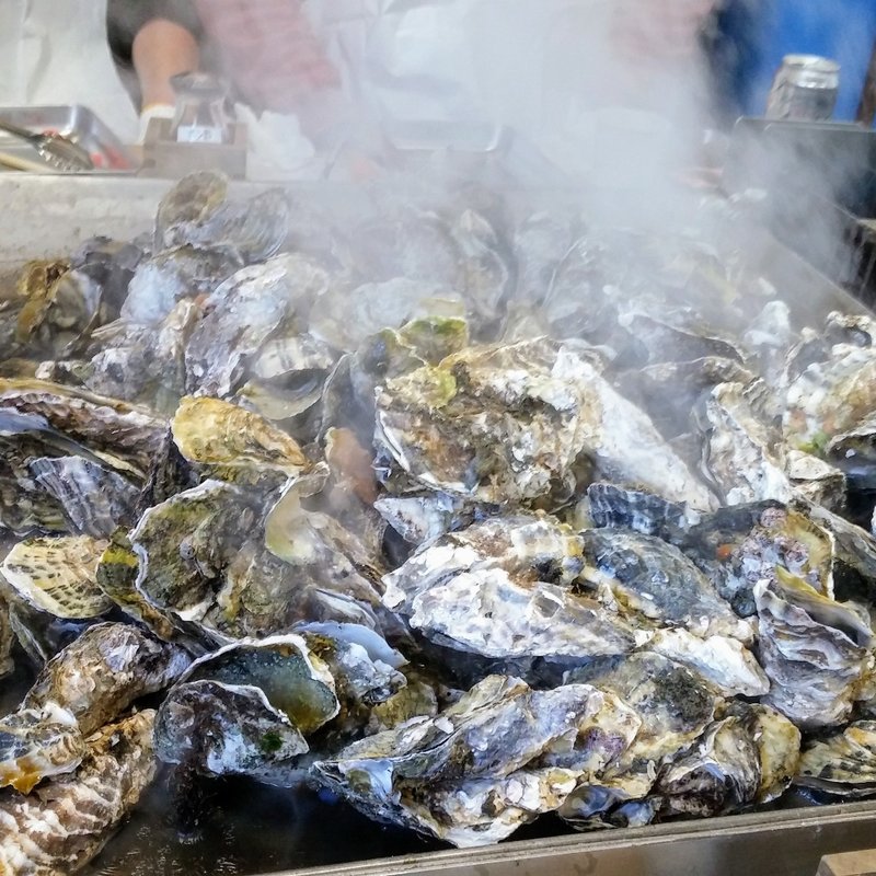 焼きカキ(松島さかな市場 )
