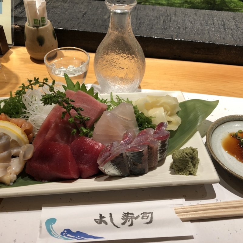 刺身盛り(よし寿司 上野店)