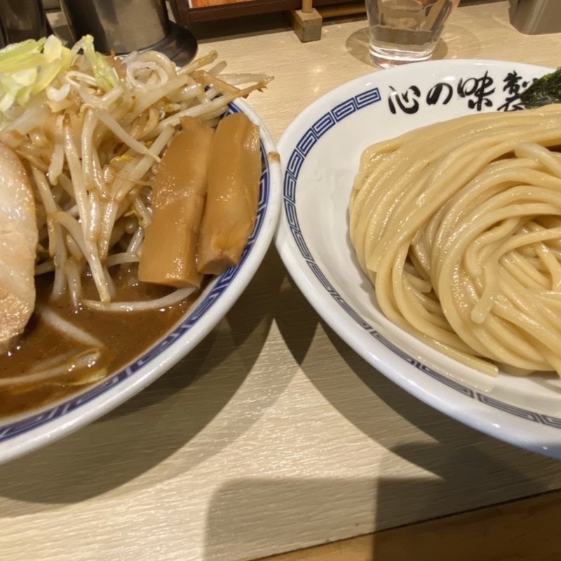 濃厚豚骨魚介らーめん(心の味製麺 平井店)