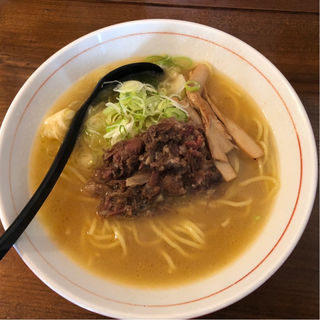 牛骨塩ラーメン(シマシマトム )