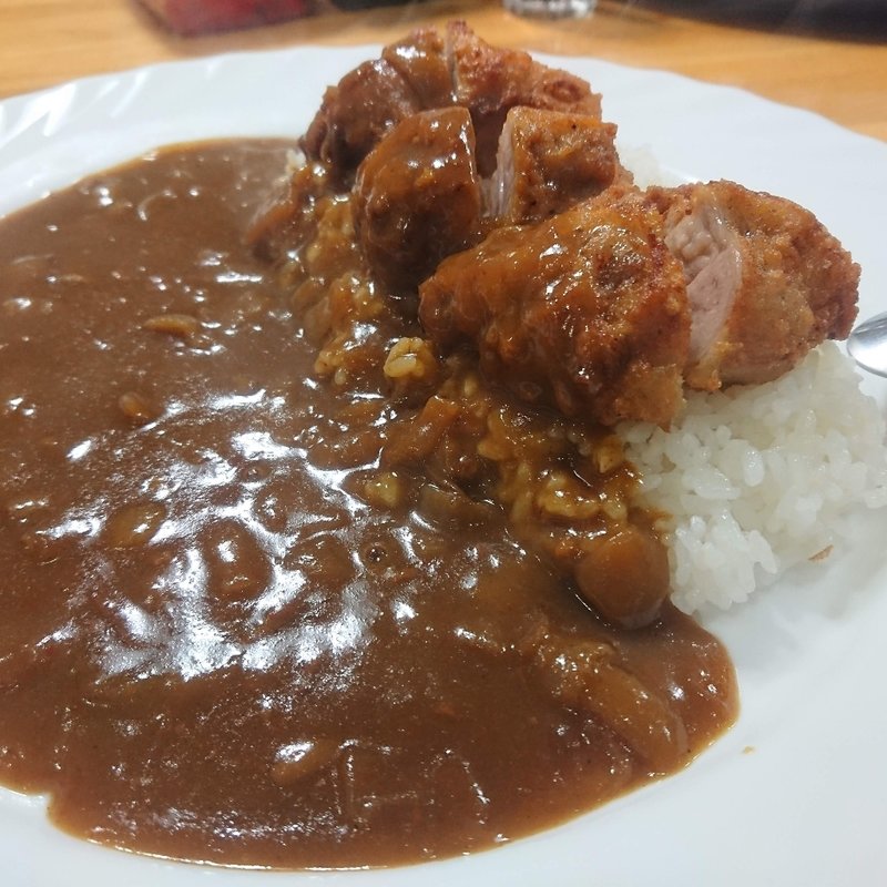 からあげカレー(明るい農村)