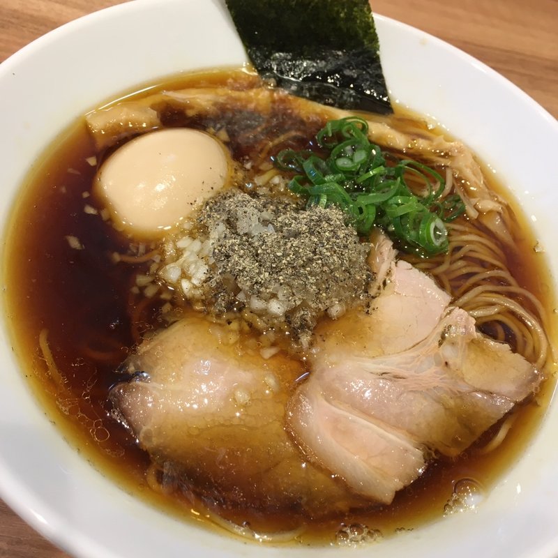 あじたまブラック(らーめん にじいろ)