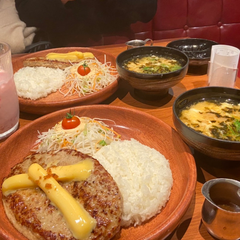 チーズバーグディッシュ(びっくりドンキー)