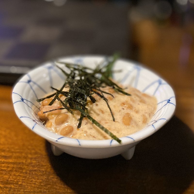 トマト納豆の和風和え(SOBA.BAR.PARTY SPACE 縁)