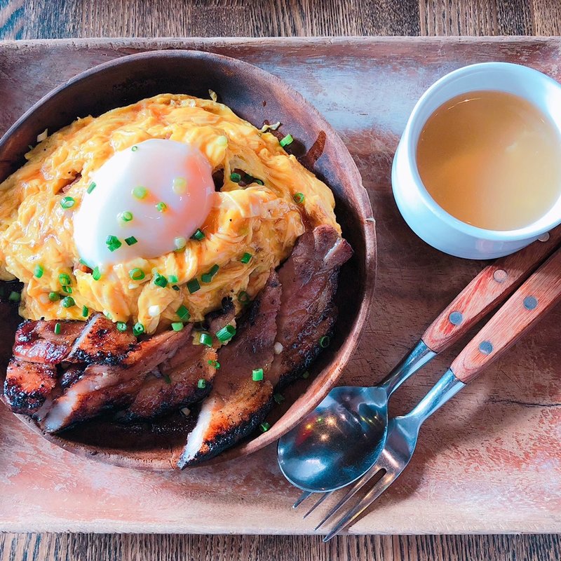 豚丼(SAPPORO BONE)