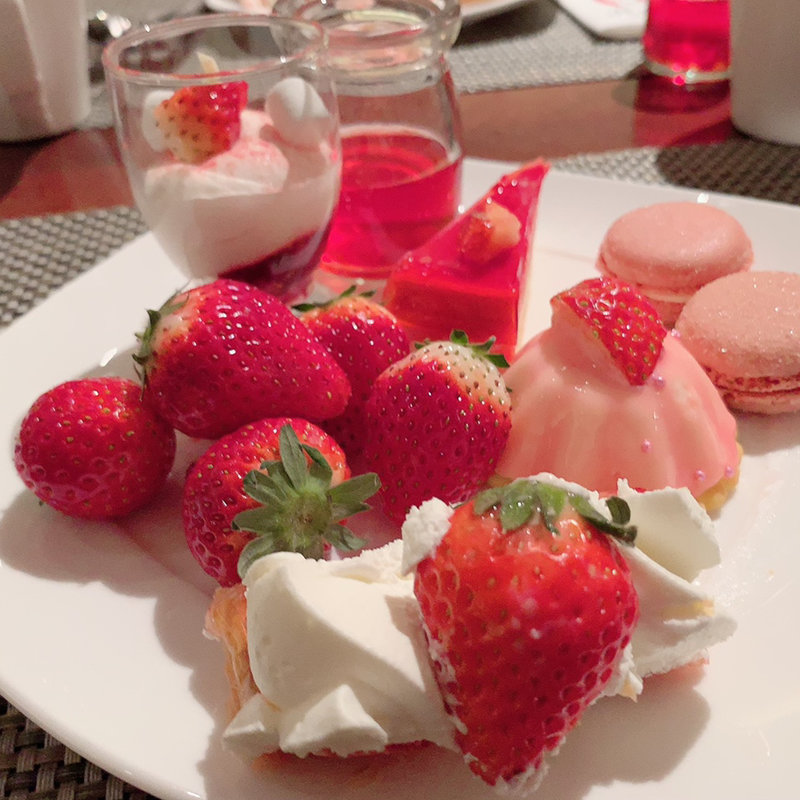いちごデザートビュッフェ(ヒルトン東京 )