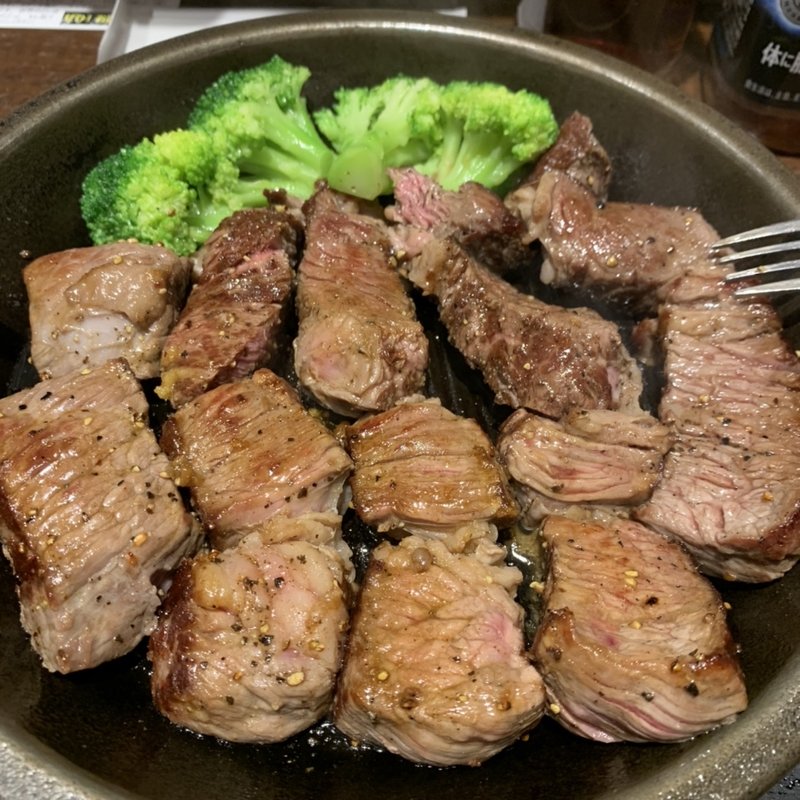 ワイルドステーキ300g(いきなり！ステーキ 新宿西口店)