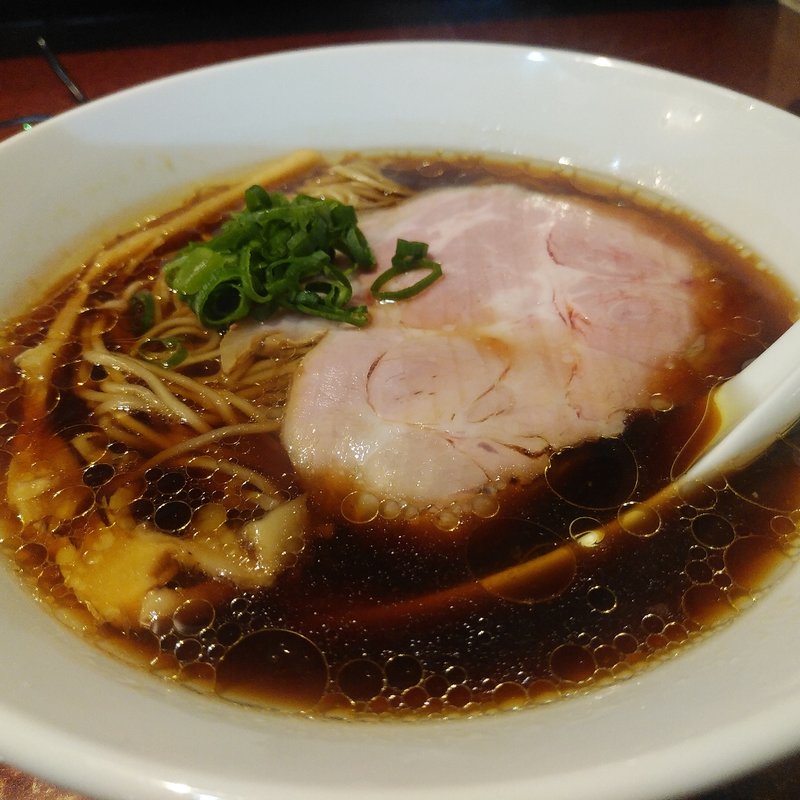 醤油ラーメン(麺屋 ざぶとん)