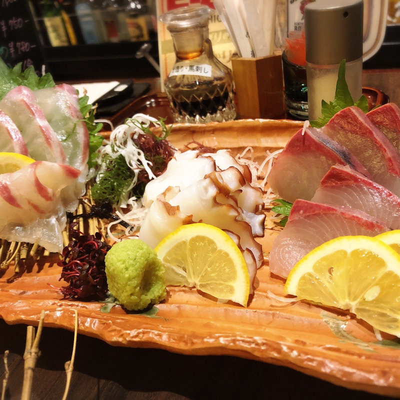 お刺身盛り合わせ(居酒屋　感)
