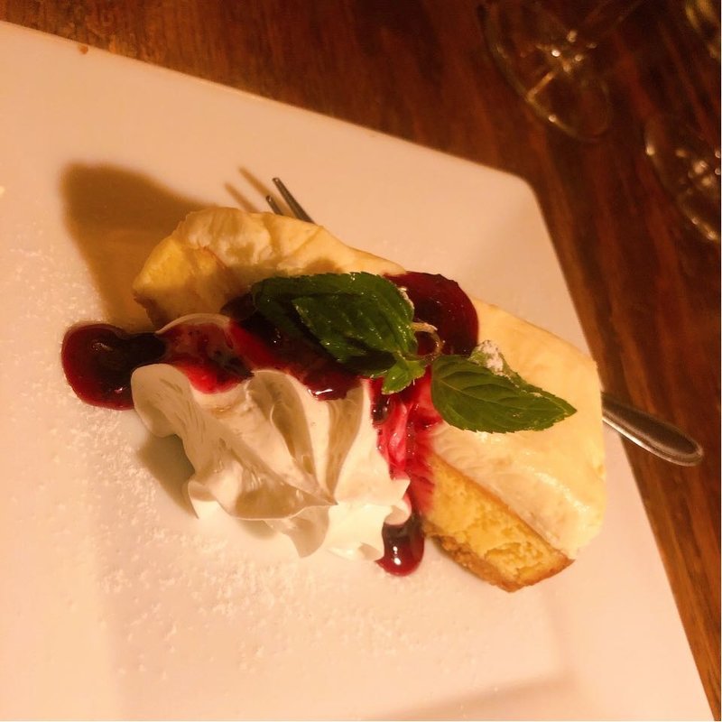 チーズケーキ(カーヴ隠れや 北千住店)