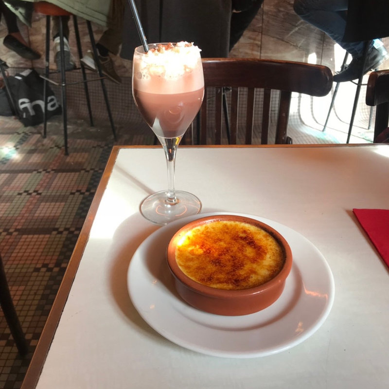 クリームブリュレ(カフェ・デ・ドュ・ムーラン)