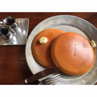 茶房特製クラシックパンケーキ(白金茶房)