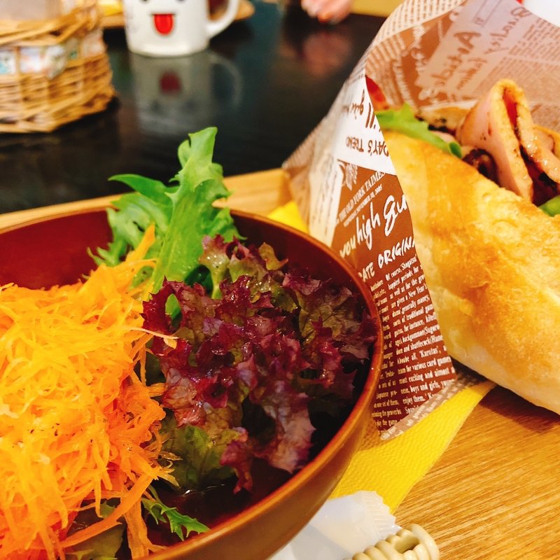 (Neue Post （ノイエポスト）)