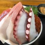 五色丼(浜めし)