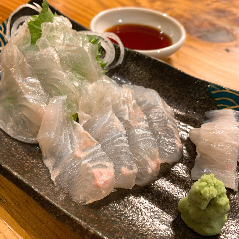 ヒラメ刺身(長久酒場 （ちょうきゅうさかば）)