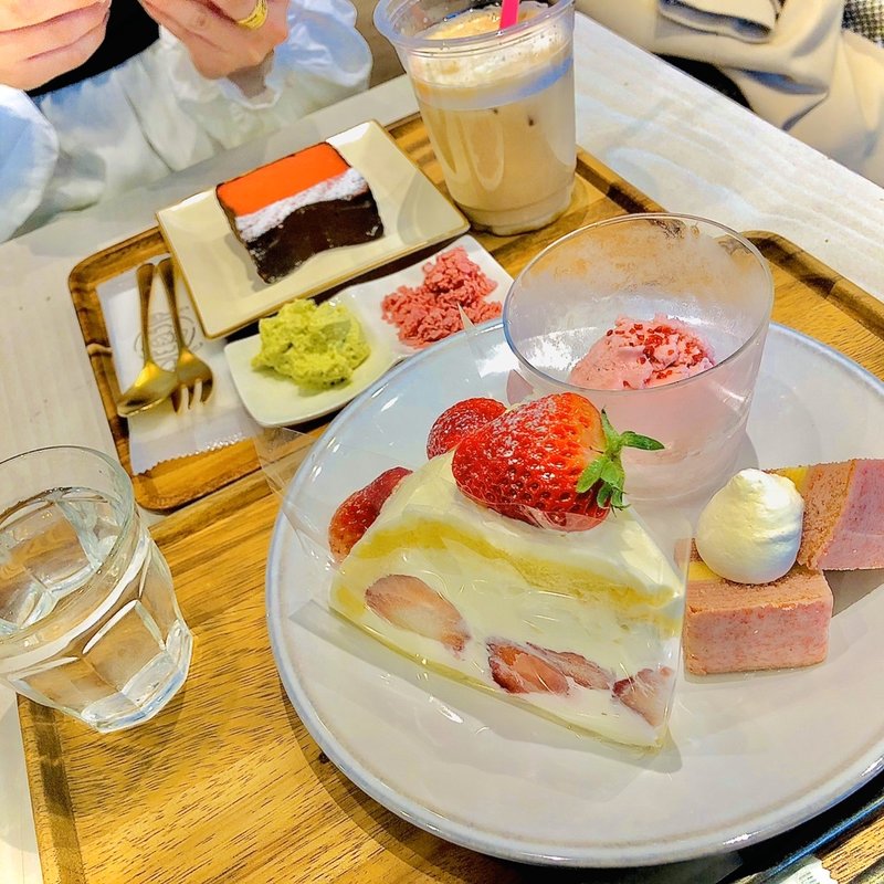 ショートケーキプレート(伊豆いちごファクトリー)