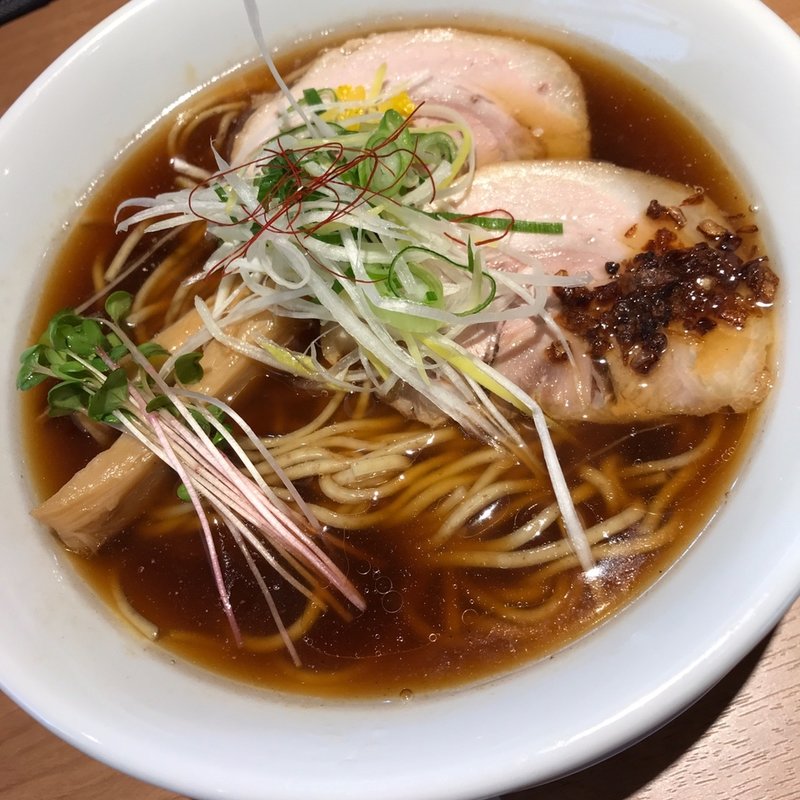 醤油ラーメン琥珀(喜八)