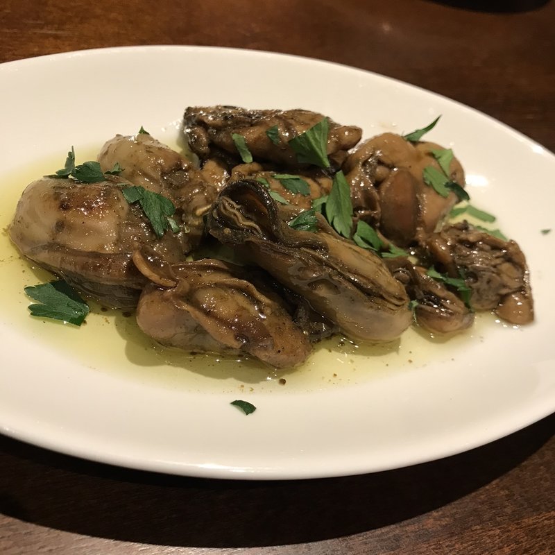 牡蠣の自家製オイル漬け(LEGAME)