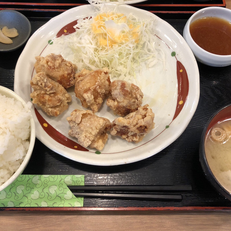 鶏モモ唐揚げ おろしポン酢定食(鳥良商店 神田西口店)