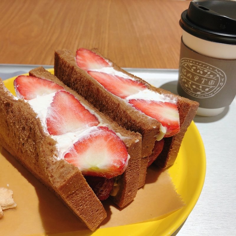 プレミアムサンド古都華(堀内果実園)