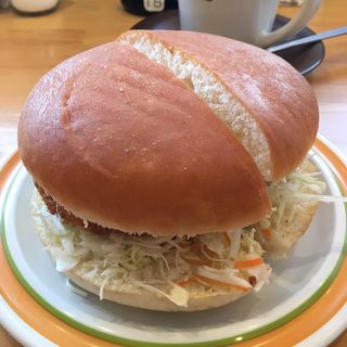 メンチカツバーガー(コメダ珈琲店)